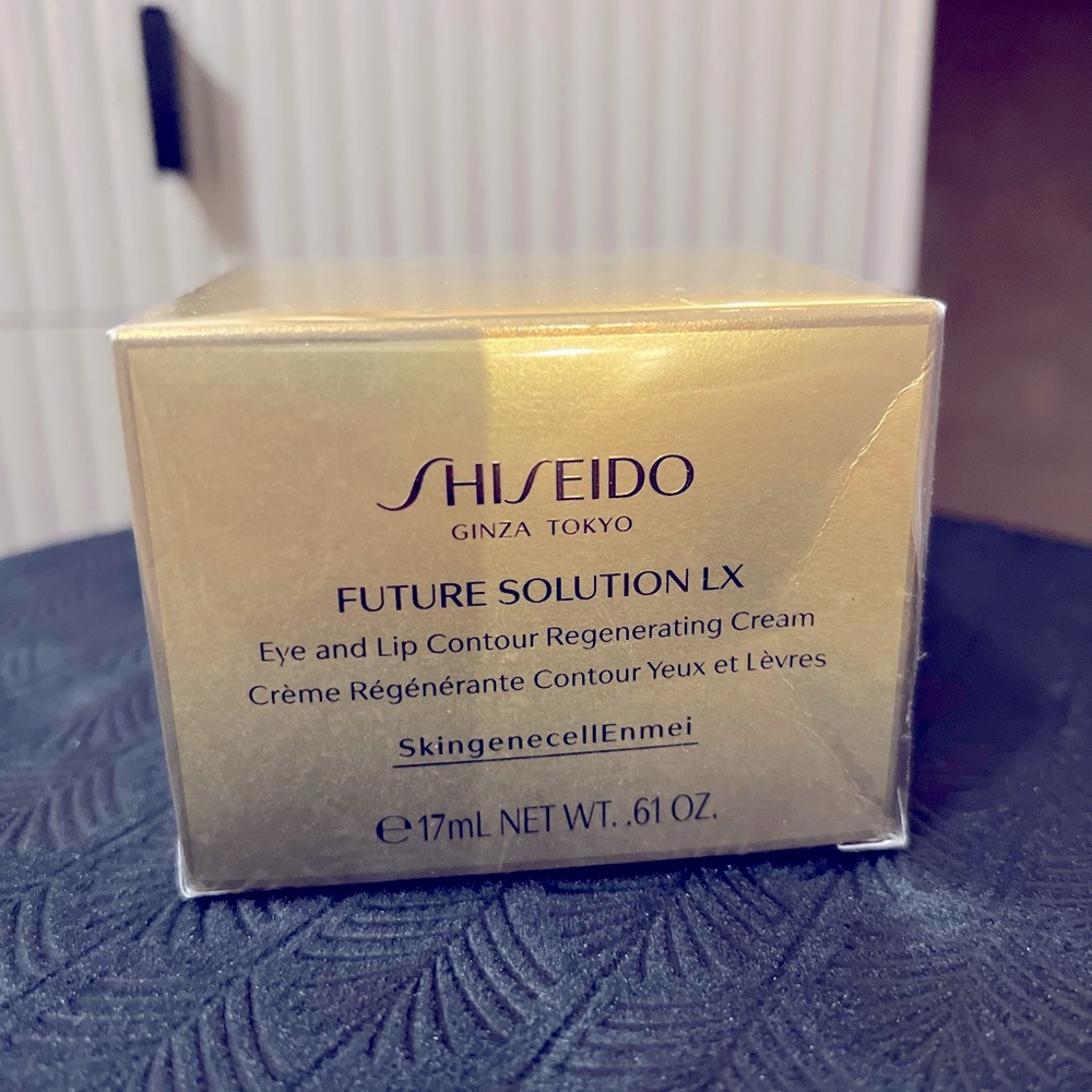 Brand new in box SHISEIDO FUTURE SOLUTION LX EYE AND LIP REGENERATING CREAM